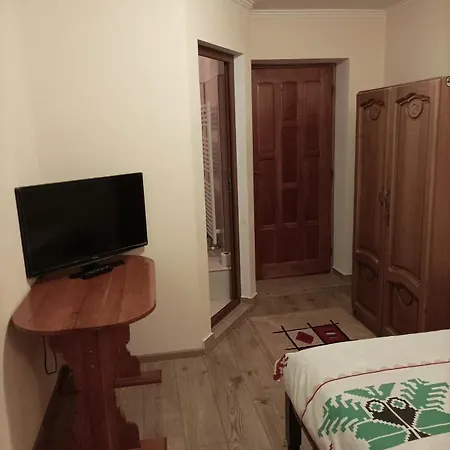 Gazde/Camere de închiriat Alpina Olănești